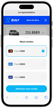 Celular com a tela do aplicativo onde é feita a consulta e pagamento dos débitos do veículo utilizando cartão de crédito ou débito.